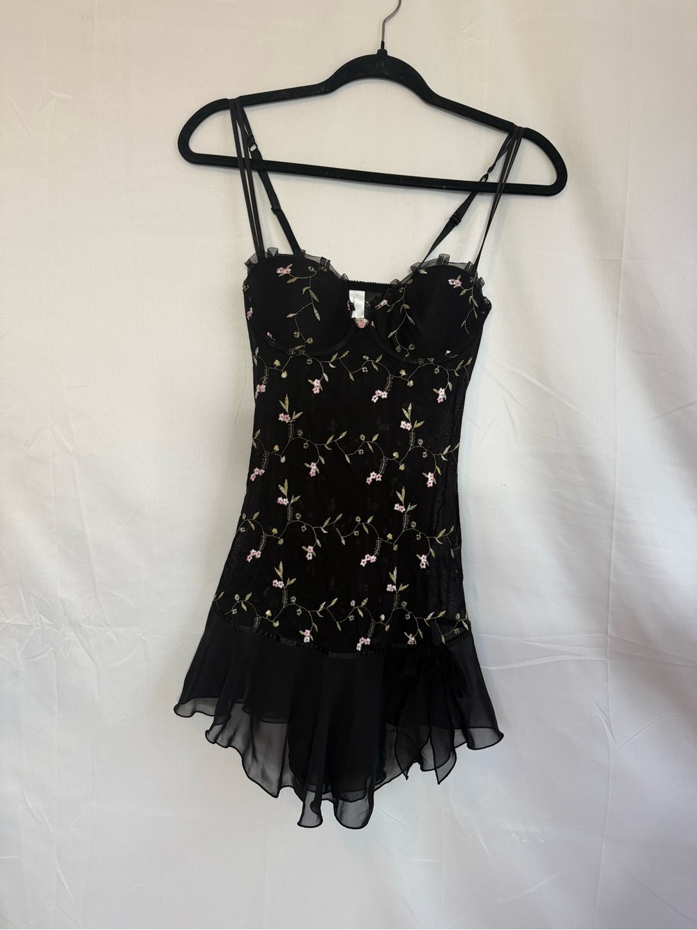 Hillard & Hanson Intimates Black Floral Embroidered Mesh Chemise Babydoll dress